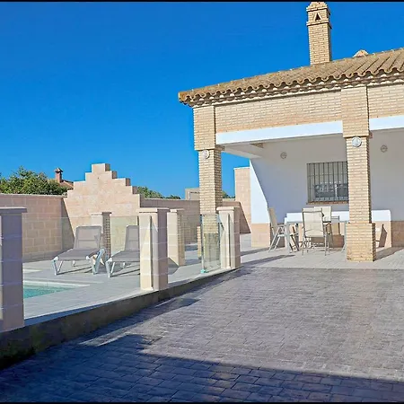 Chalet Penuelas Con Piscina