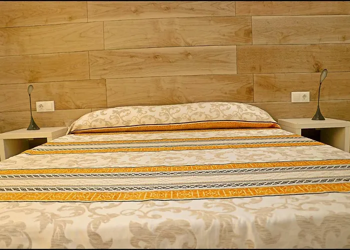 Penuelas Con Piscina בקתה קוניל דה לה פרונטרה