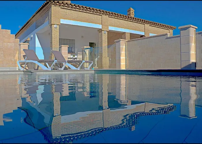 Peñuelas Con Piscina Chalet *